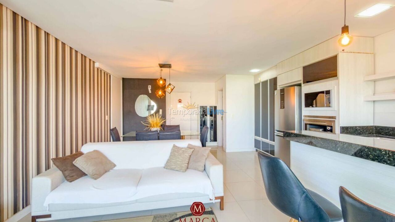 Apartamento para aluguel de temporada em Bombinhas (Canto Grande)