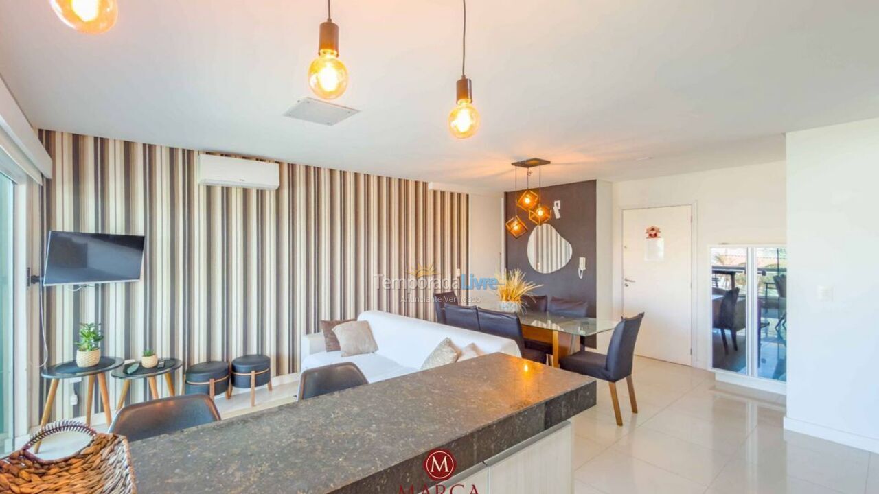 Apartamento para aluguel de temporada em Bombinhas (Canto Grande)