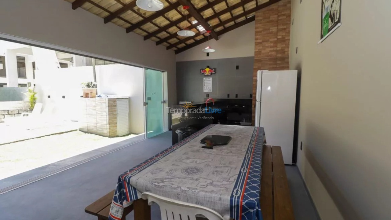 Casa para alquiler de vacaciones em Bombinhas (Canto Grande)