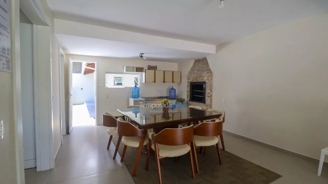 Casa para alquiler de vacaciones em Bombinhas (Canto Grande)