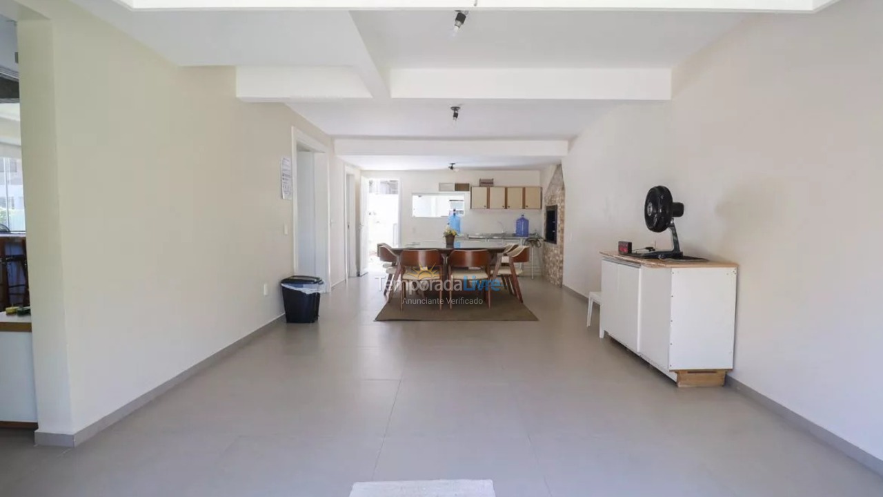 Casa para alquiler de vacaciones em Bombinhas (Canto Grande)