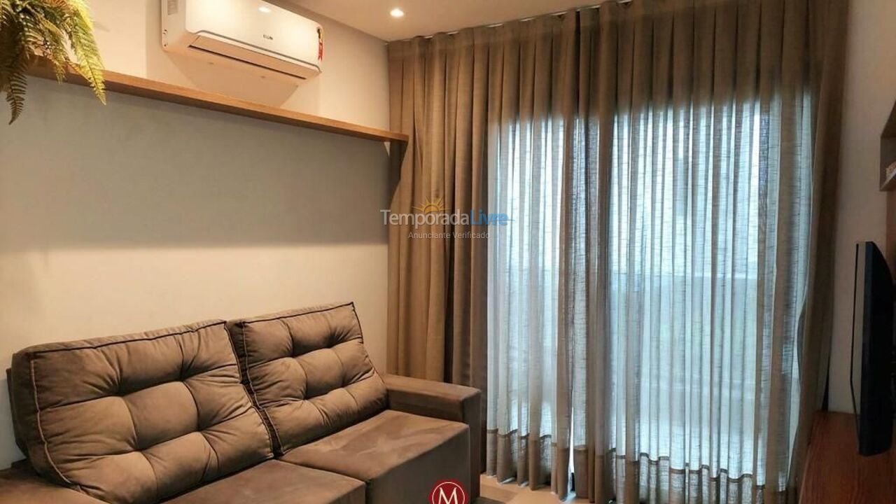 Apartamento para aluguel de temporada em Bombinhas (Canto Grande)