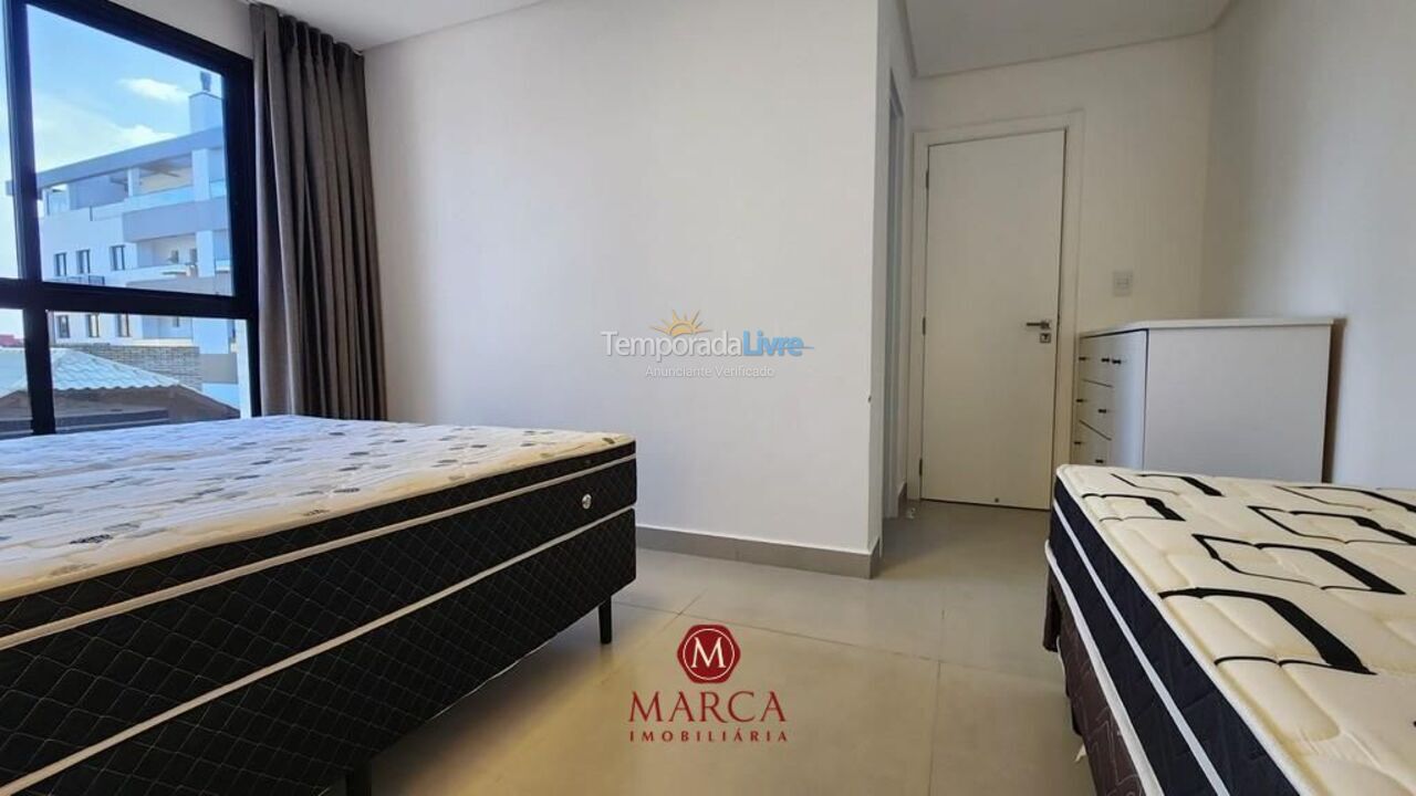Apartamento para aluguel de temporada em Bombinhas (Canto Grande)