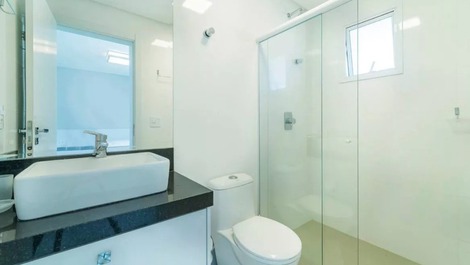 Cobertura Duplex Jacuzzi 3 Suítes - Praia Mariscal Bombinhas