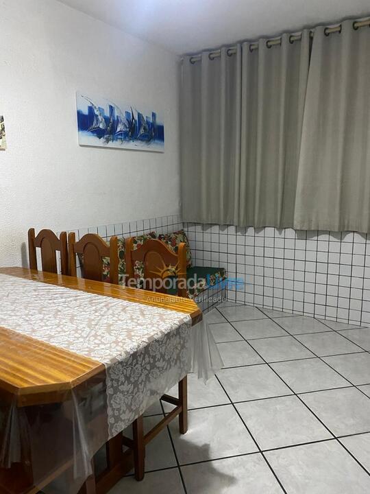 Apartamento para aluguel de temporada em Cabo Frio (Praia do Forte)