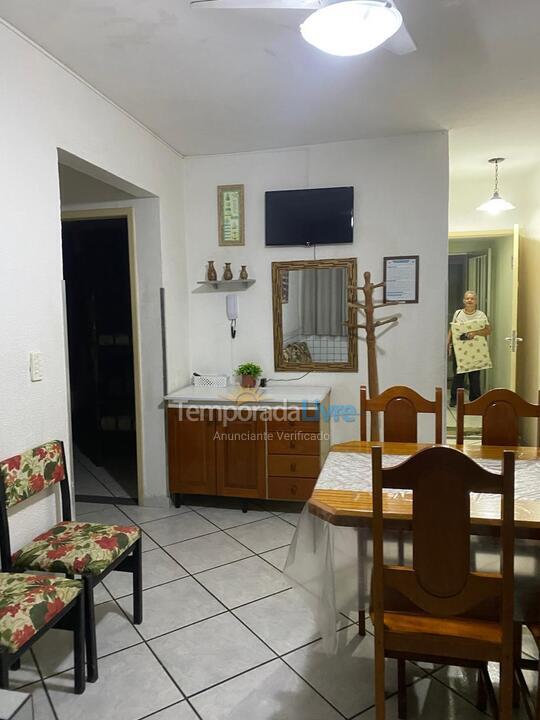 Apartamento para aluguel de temporada em Cabo Frio (Praia do Forte)