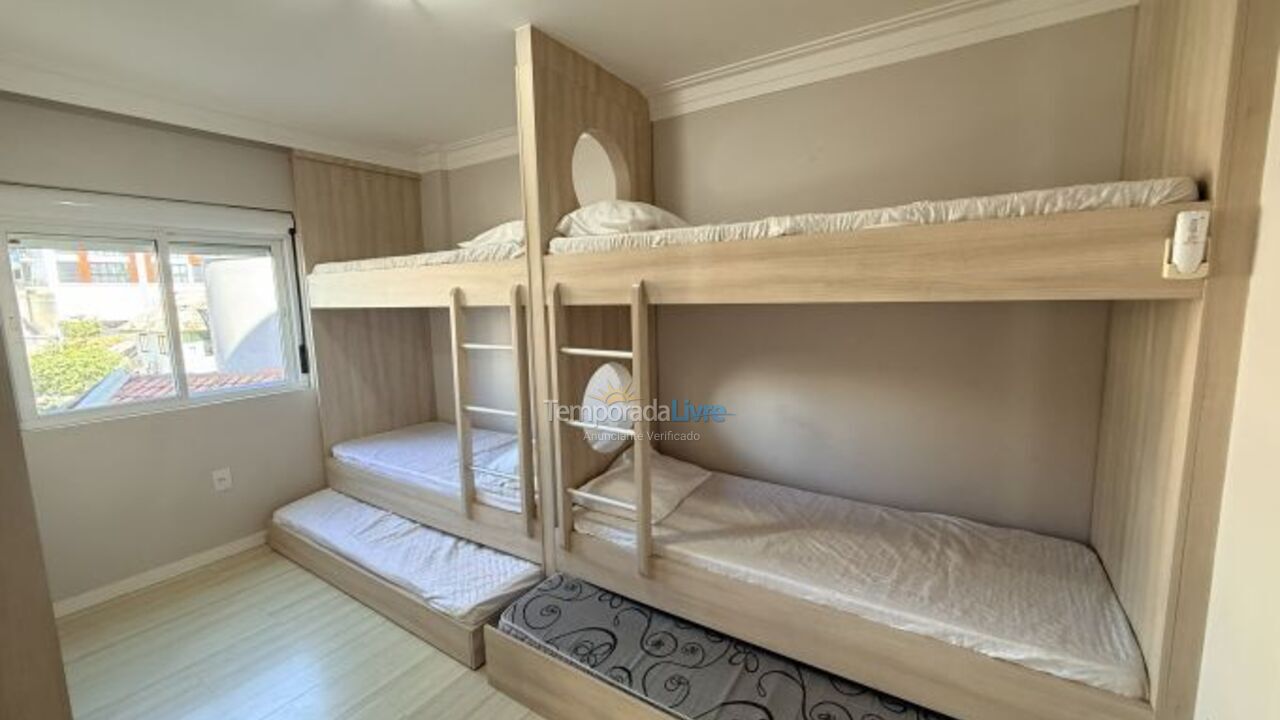 Apartamento para alquiler de vacaciones em Bombinhas (Praia de Bombas)