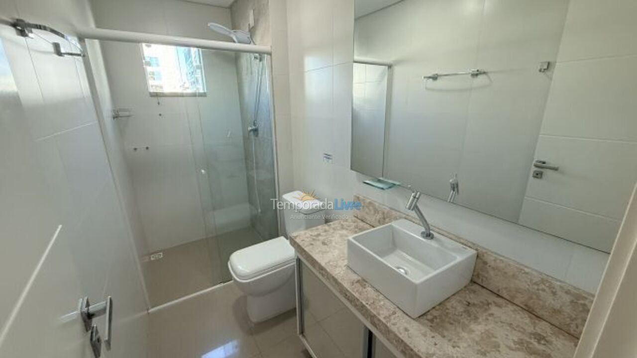 Apartamento para alquiler de vacaciones em Bombinhas (Praia de Bombas)