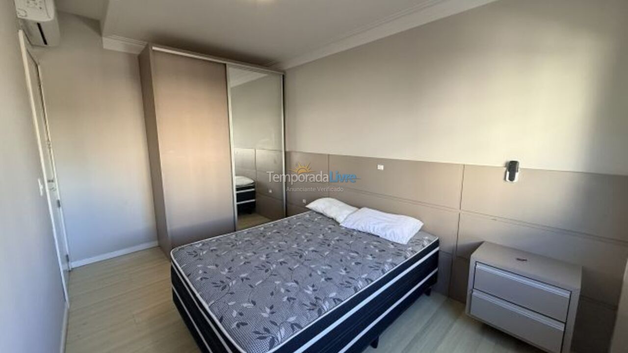 Apartamento para alquiler de vacaciones em Bombinhas (Praia de Bombas)