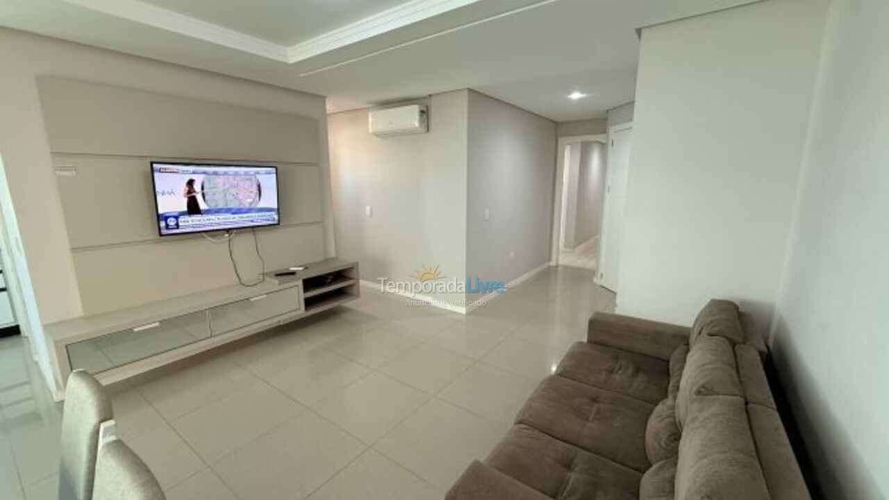 Apartamento para alquiler de vacaciones em Bombinhas (Praia de Bombas)