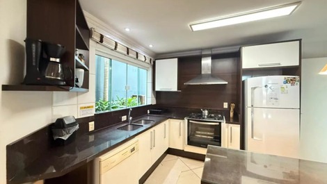 Casa con Piscina, 4 Suites - Playa Canto Grande | bombas