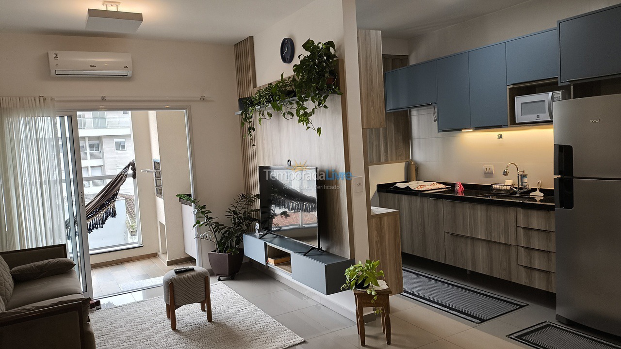 Apartamento para aluguel de temporada em Ubatuba (Itaguá)