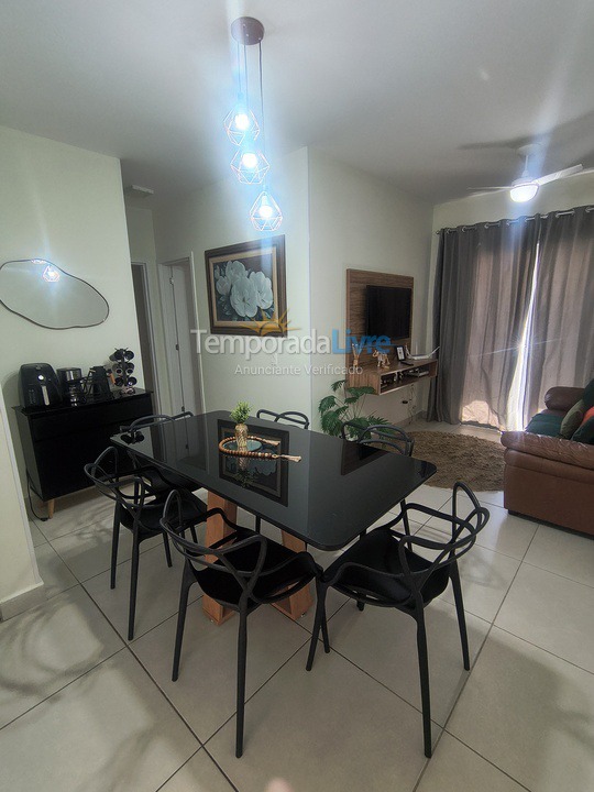 Apartamento para alquiler de vacaciones em Ubatuba (Praia das Toninhas)