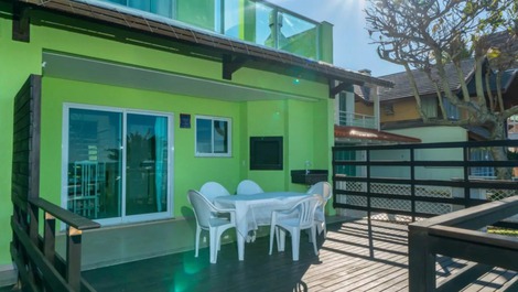 Beachfront Townhouse with 3 Suites - Canto Grande Beach, Bombinhas