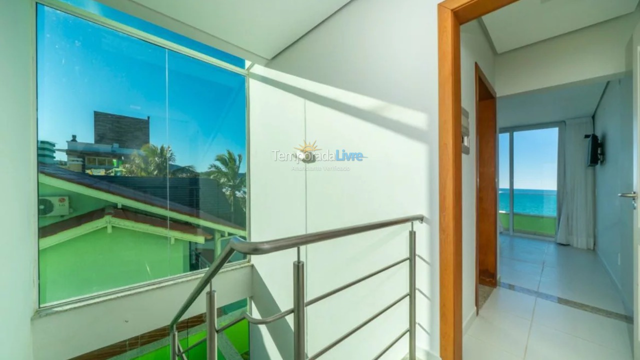 Apartment for vacation rental in Bombinhas (Canto Grande)