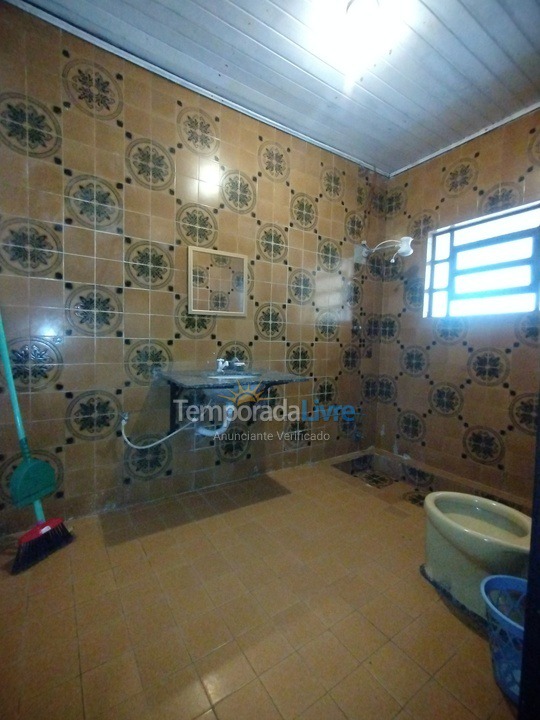House for vacation rental in Mongaguá (Balneario Itaguai)