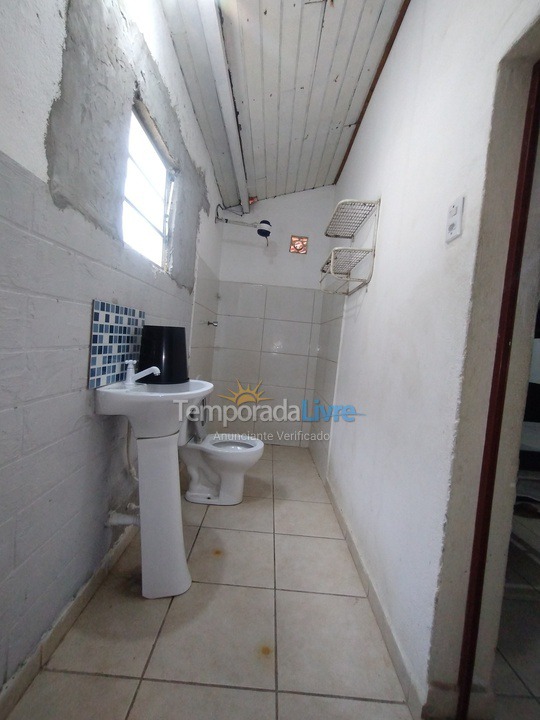 House for vacation rental in Mongaguá (Balneario Itaguai)