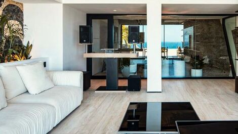 Mansión Azul Alto Joa, 5 suites frente al mar