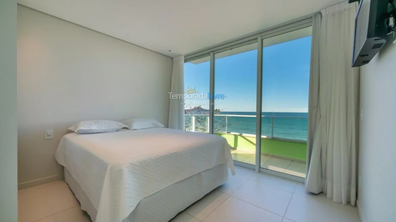Apartamento para aluguel de temporada em Bombinhas (Canto Grande)