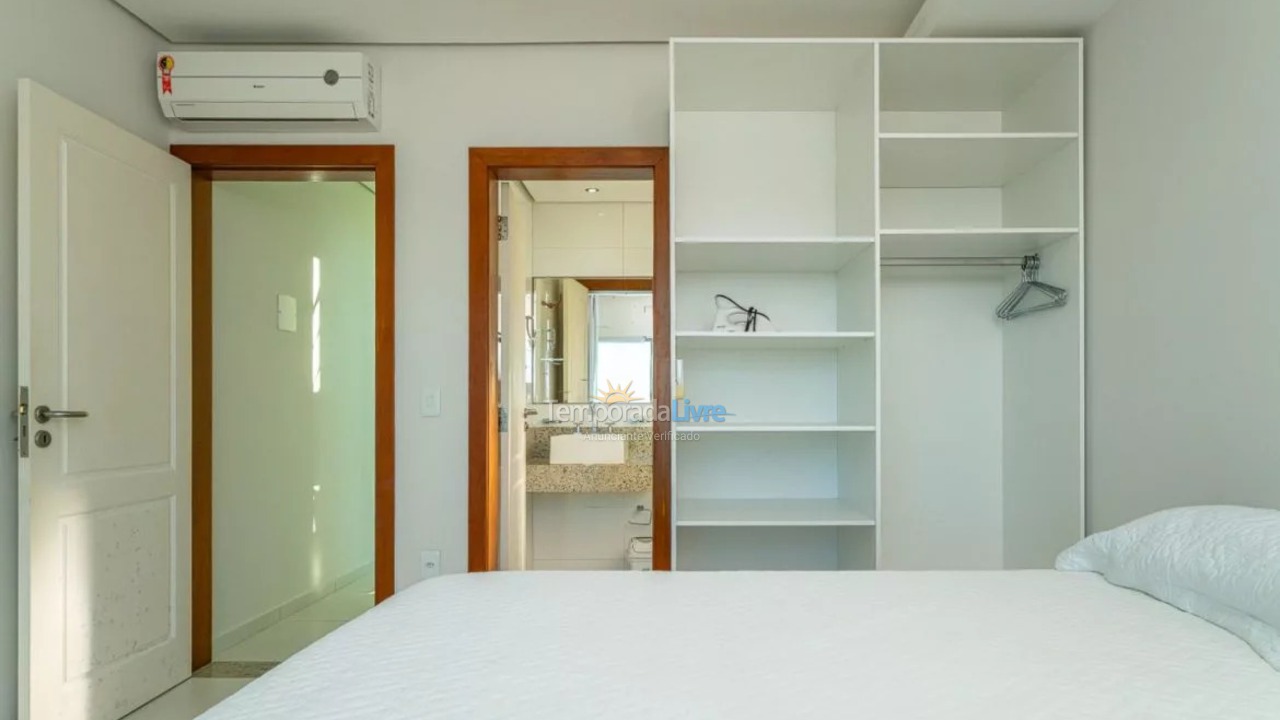 Apartamento para aluguel de temporada em Bombinhas (Canto Grande)