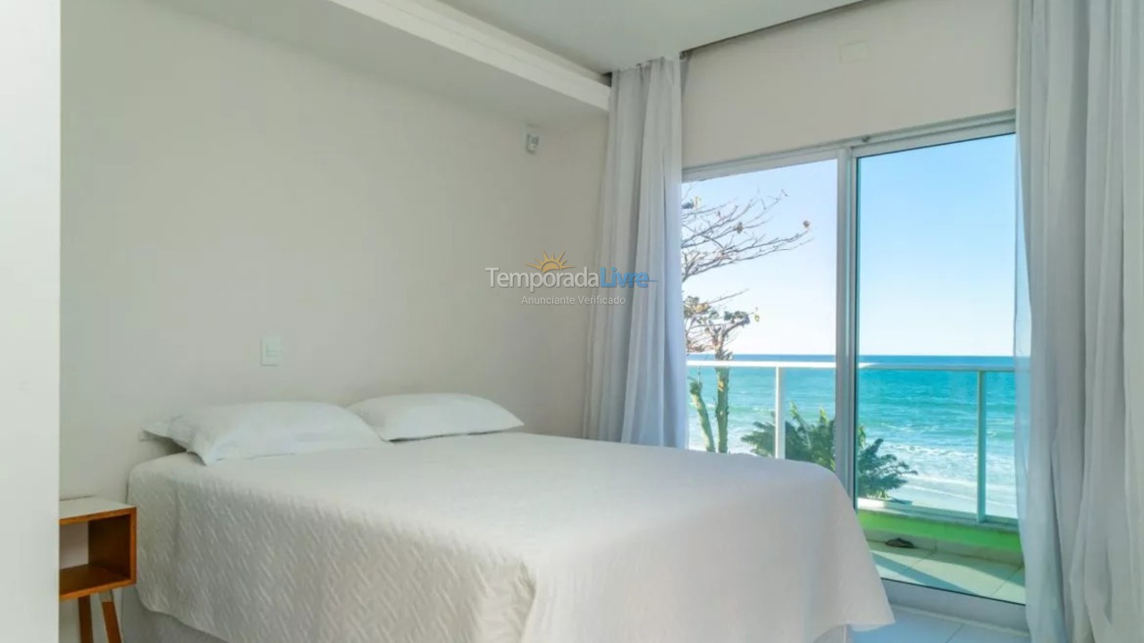Apartamento para aluguel de temporada em Bombinhas (Canto Grande)