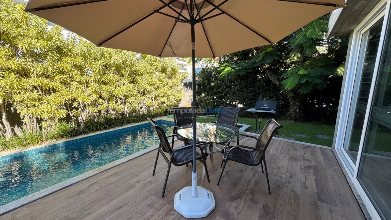 Casa para alquiler de vacaciones em Florianopolis (Jurerê)