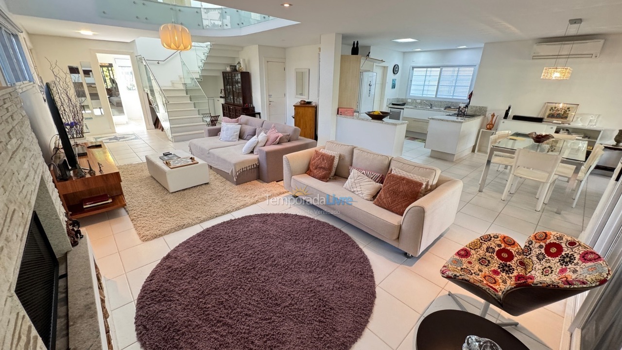 Casa para alquiler de vacaciones em Florianopolis (Jurerê)