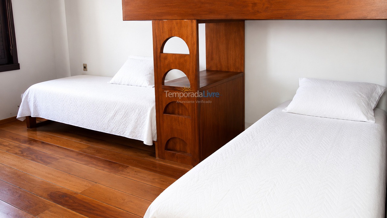 House for vacation rental in Florianopolis (Canasvieiras)