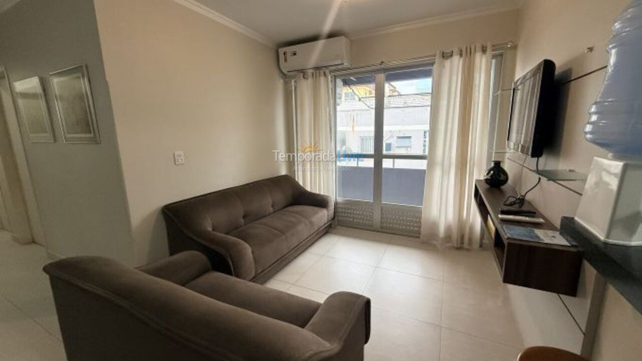Apartamento para aluguel de temporada em Bombinhas (Praia de Bombas)