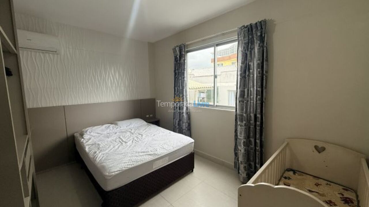 Apartamento para aluguel de temporada em Bombinhas (Praia de Bombas)