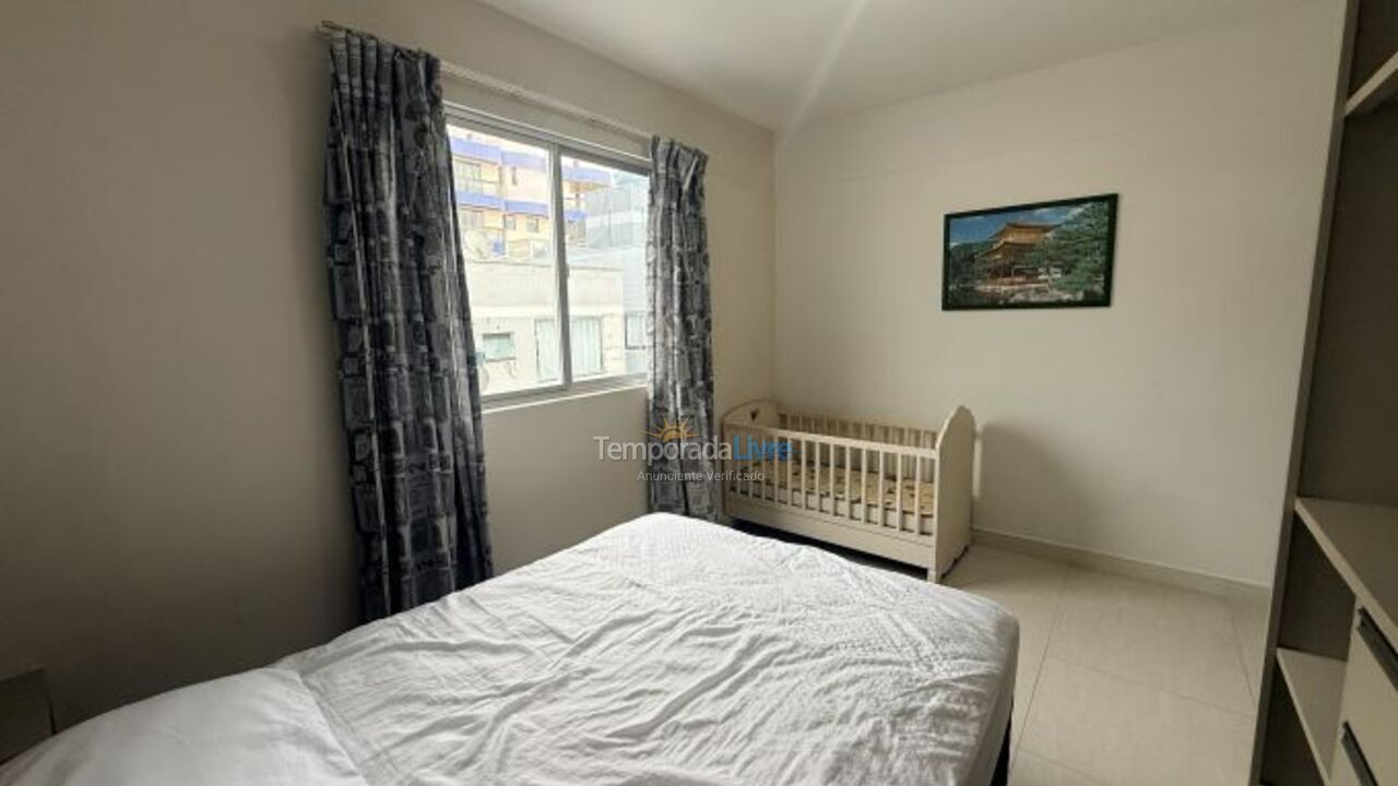 Apartamento para aluguel de temporada em Bombinhas (Praia de Bombas)