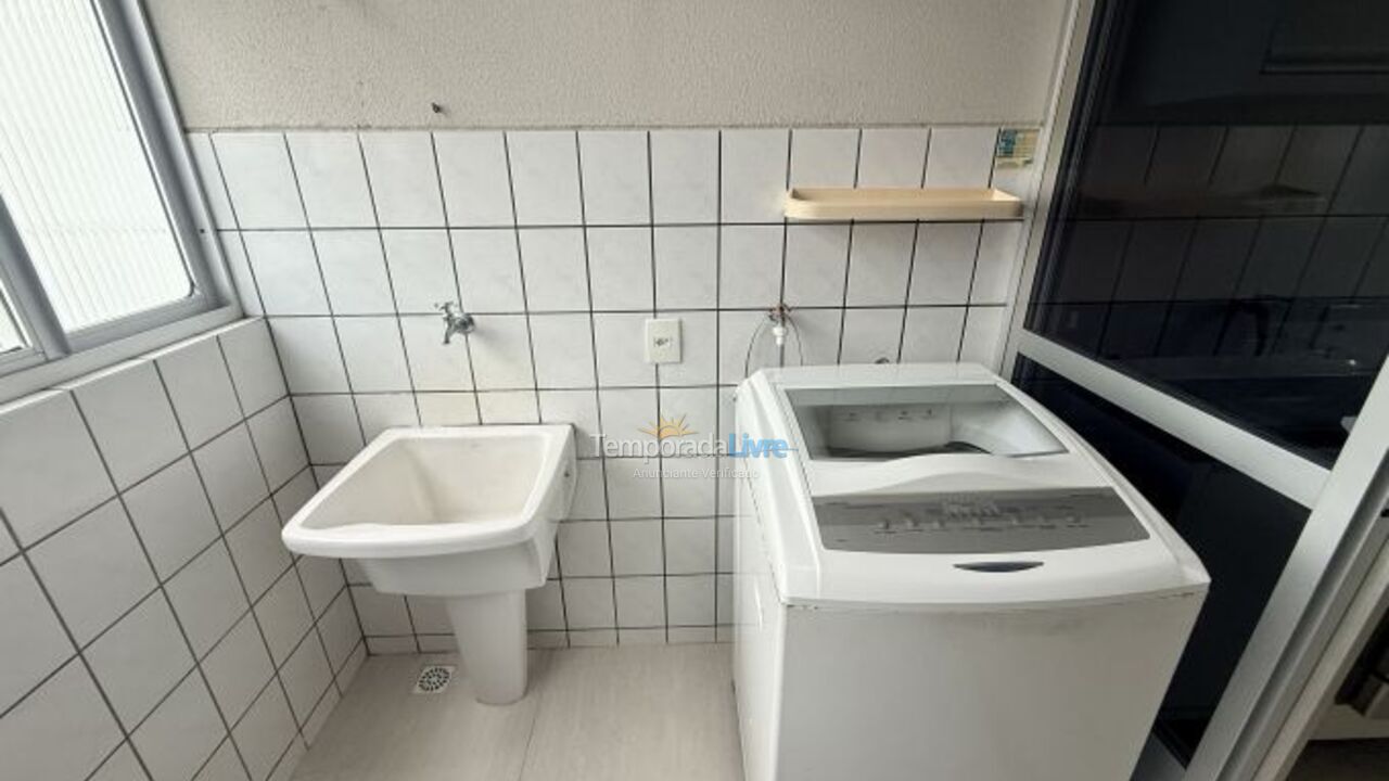 Apartamento para aluguel de temporada em Bombinhas (Praia de Bombas)