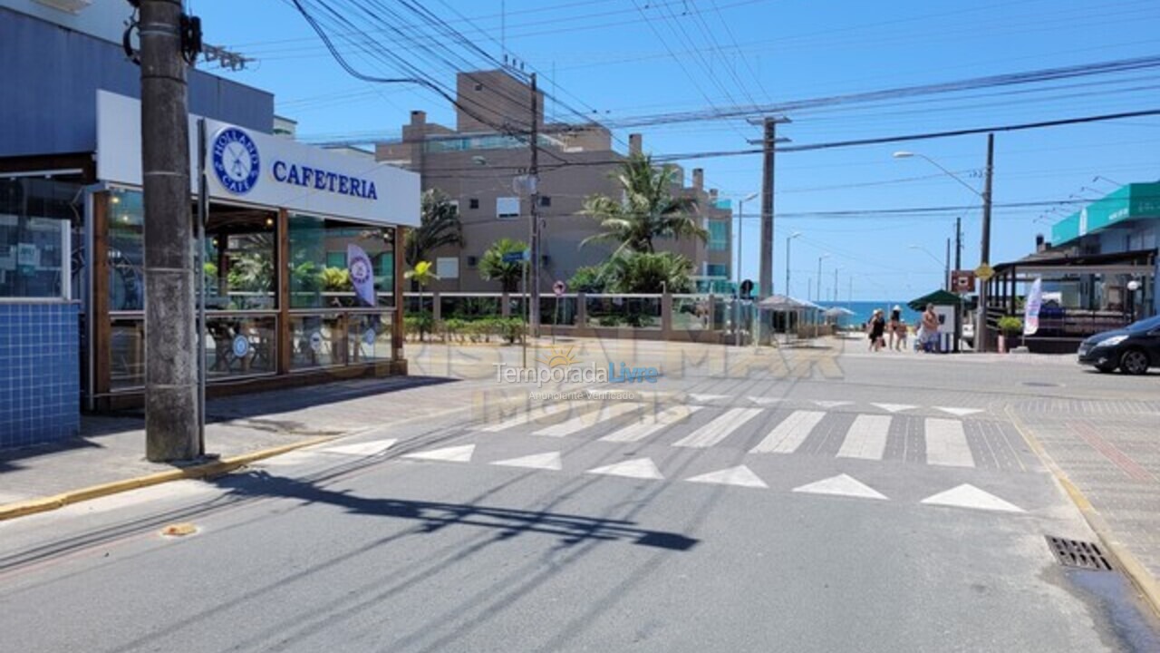 Apartamento para aluguel de temporada em Bombinhas (Praia de Bombas)