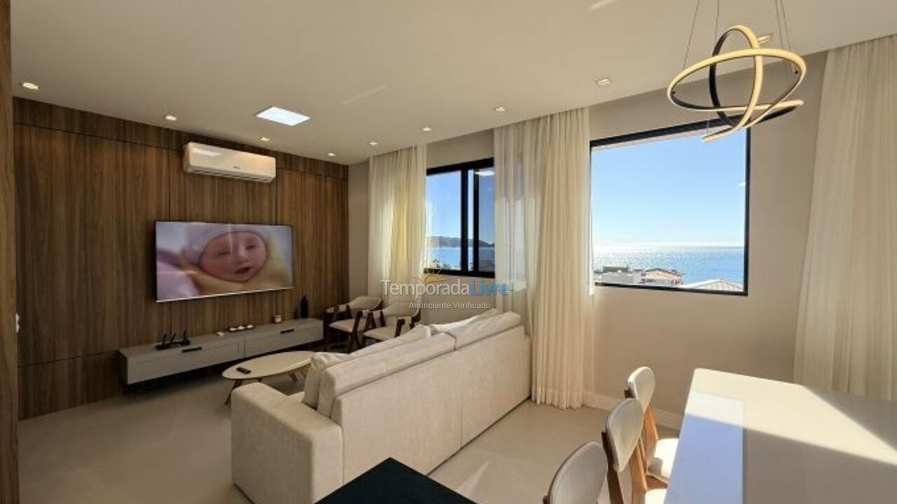 Apartamento para aluguel de temporada em Bombinhas (Praia de Bombas)
