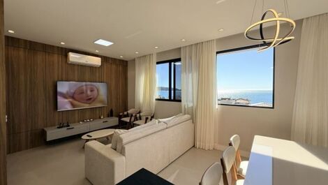 Apto com 3 suites e vista mar em Bombas