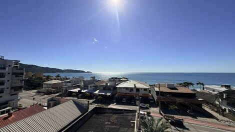 Apto com 3 suites e vista mar em Bombas