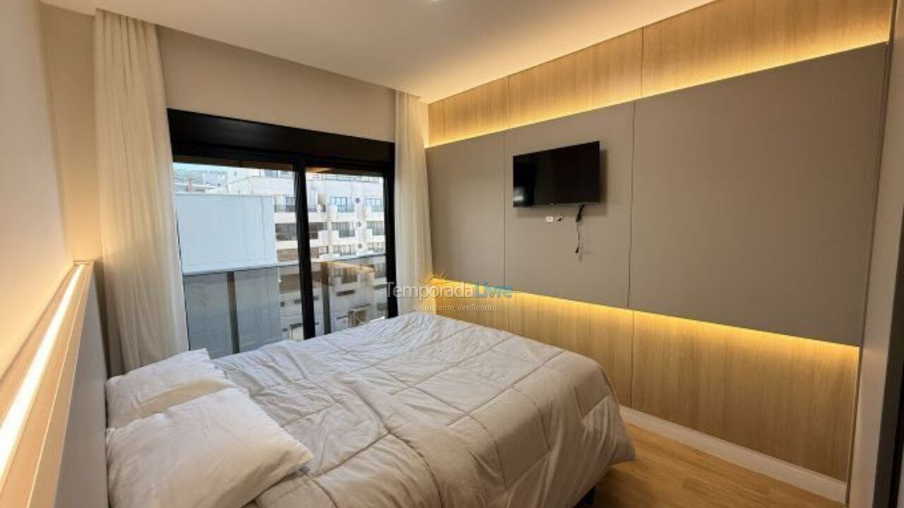 Apartamento para aluguel de temporada em Bombinhas (Praia de Bombas)