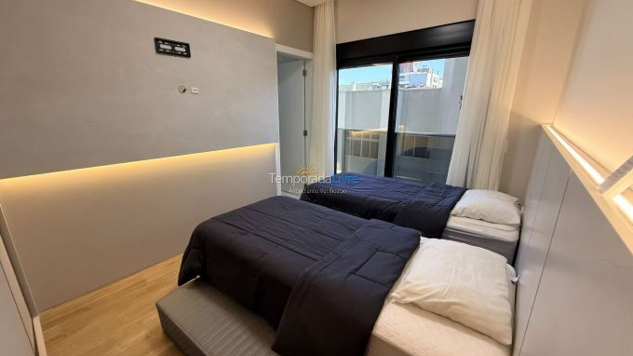 Apartamento para aluguel de temporada em Bombinhas (Praia de Bombas)