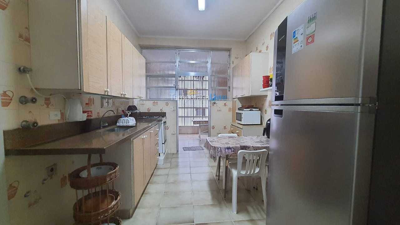 Apartamento para aluguel de temporada em Guarujá (Pitangueiras)