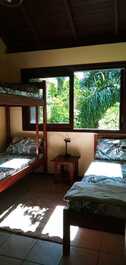 EXCELENTE CASA em cond. 3 QUARTOS COM AR, MORRINHOS, 250 MTS do mar
