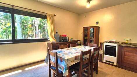 EXCELENTE CASA em cond. 3 QUARTOS COM AR, MORRINHOS, 250 MTS do mar