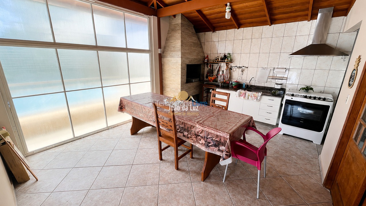 Casa para aluguel de temporada em Florianopolis (Canasvieiras)