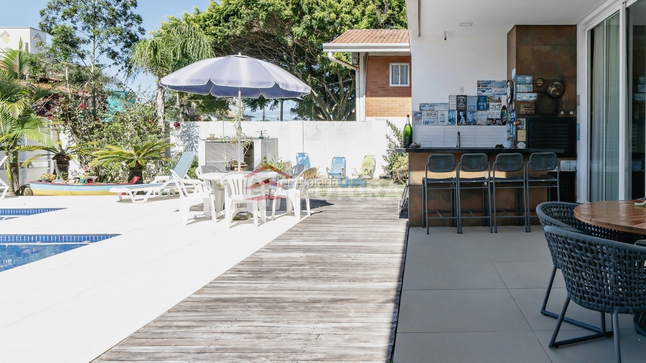 Casa para aluguel de temporada em Bombinhas (Mariscal)