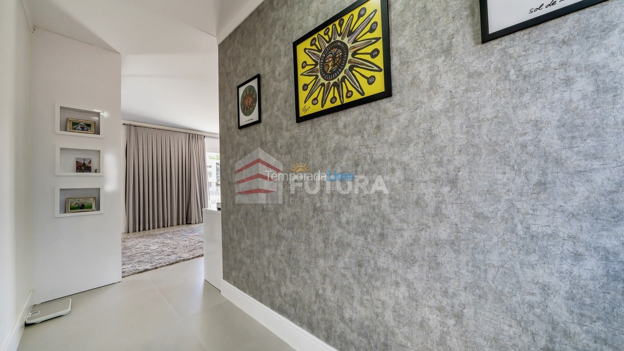 Casa para aluguel de temporada em Bombinhas (Mariscal)