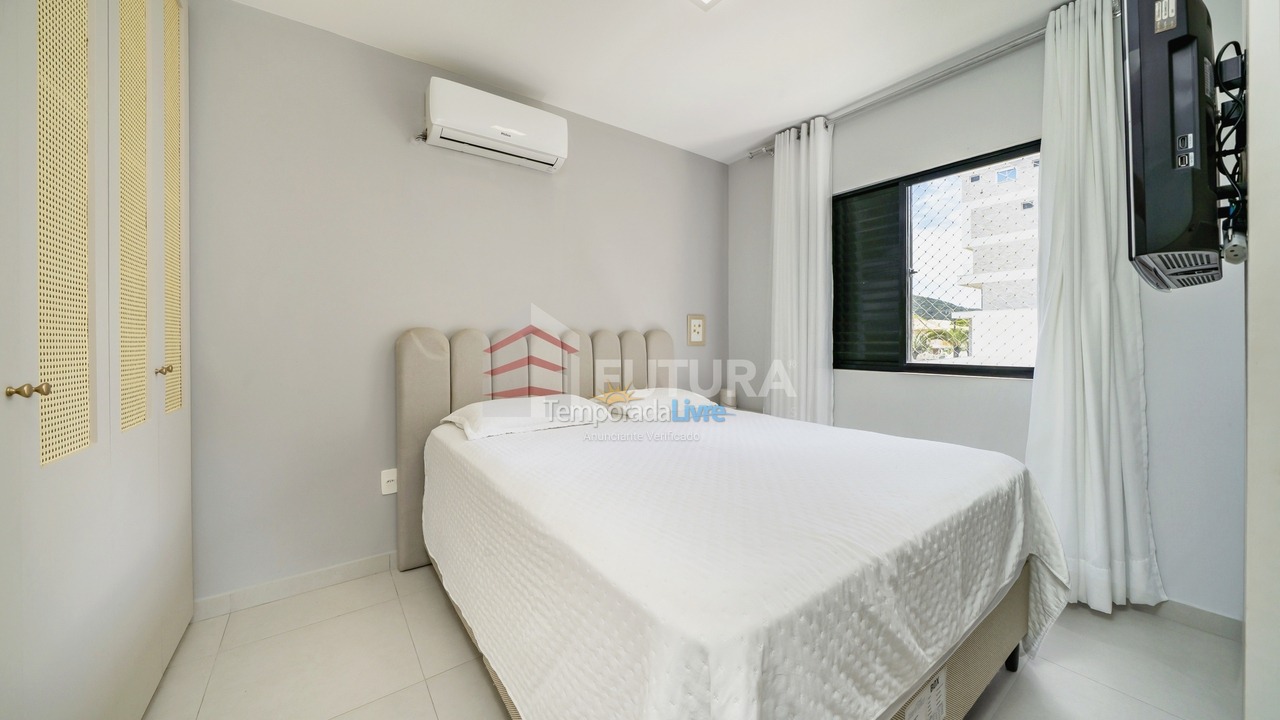 Apartment for vacation rental in Bombinhas (Mariscal)