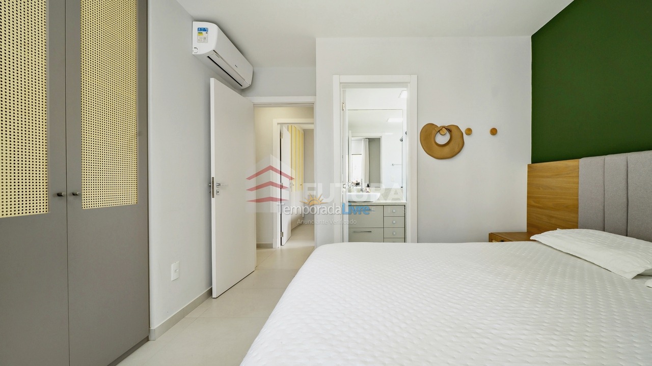 Apartment for vacation rental in Bombinhas (Mariscal)