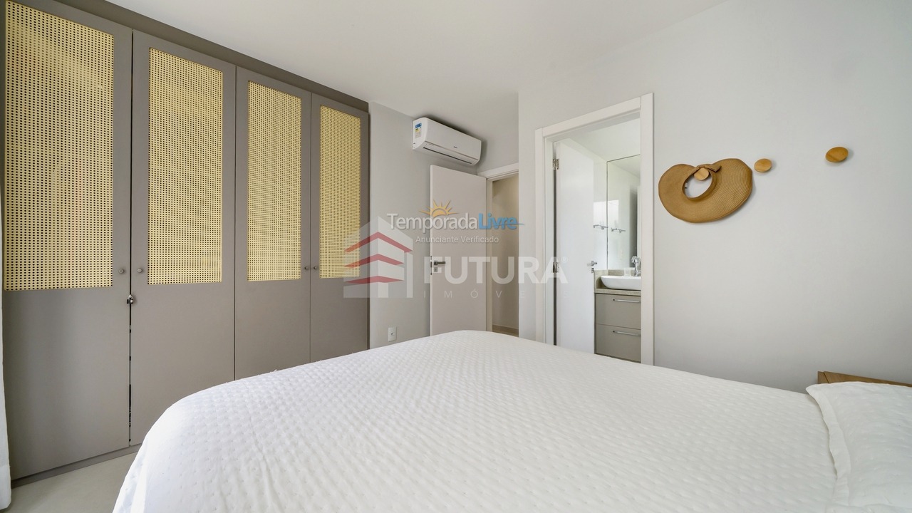 Apartment for vacation rental in Bombinhas (Mariscal)