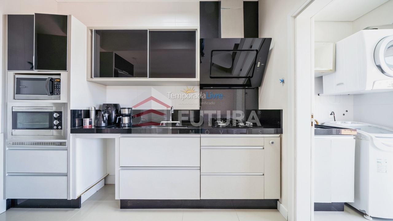 Apartamento para aluguel de temporada em Bombinhas (Canto Grande)