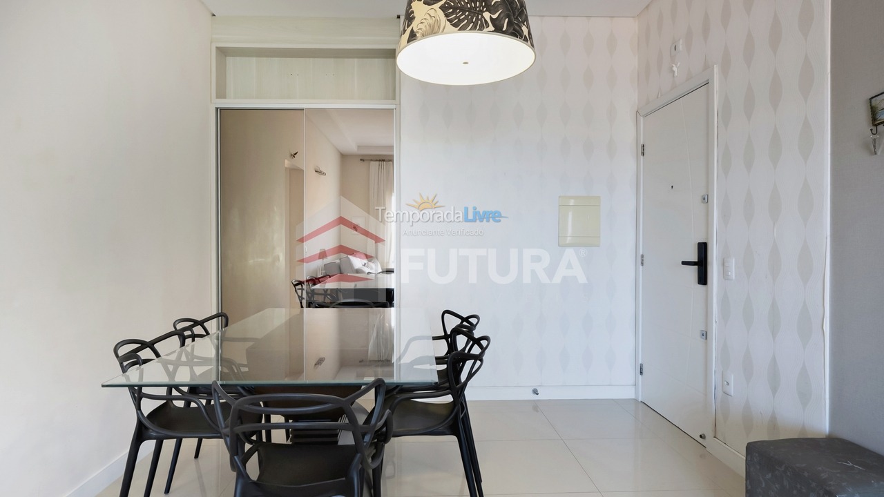 Apartamento para aluguel de temporada em Bombinhas (Canto Grande)
