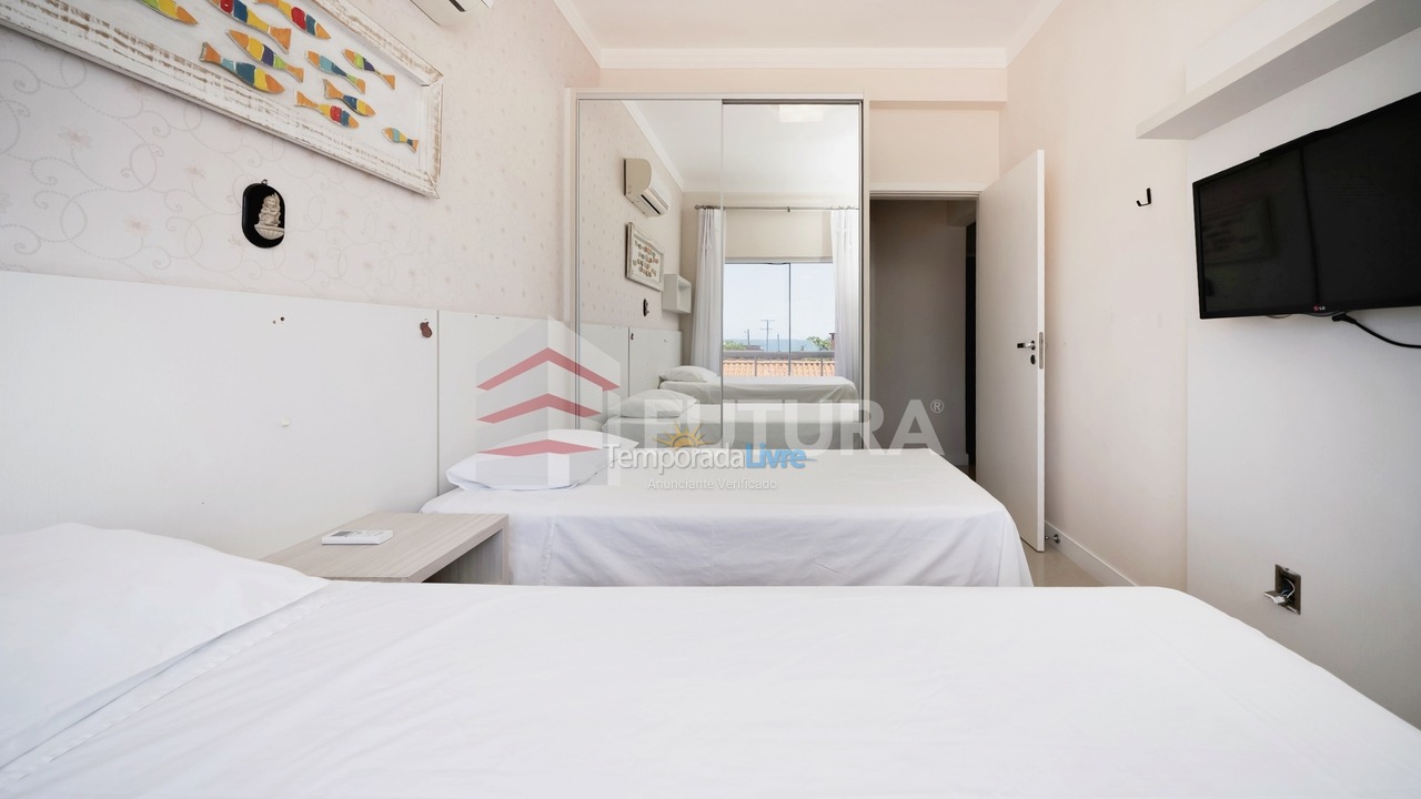Apartamento para aluguel de temporada em Bombinhas (Canto Grande)